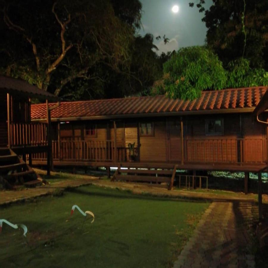 Cabanas Colindas Panama City Exterior photo